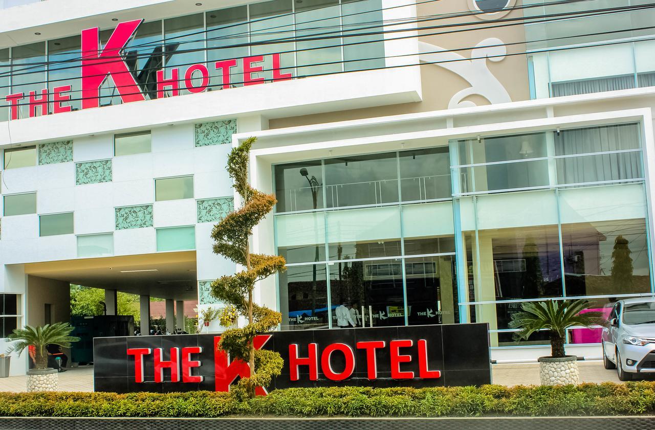 K Hotel Medan Exterior photo